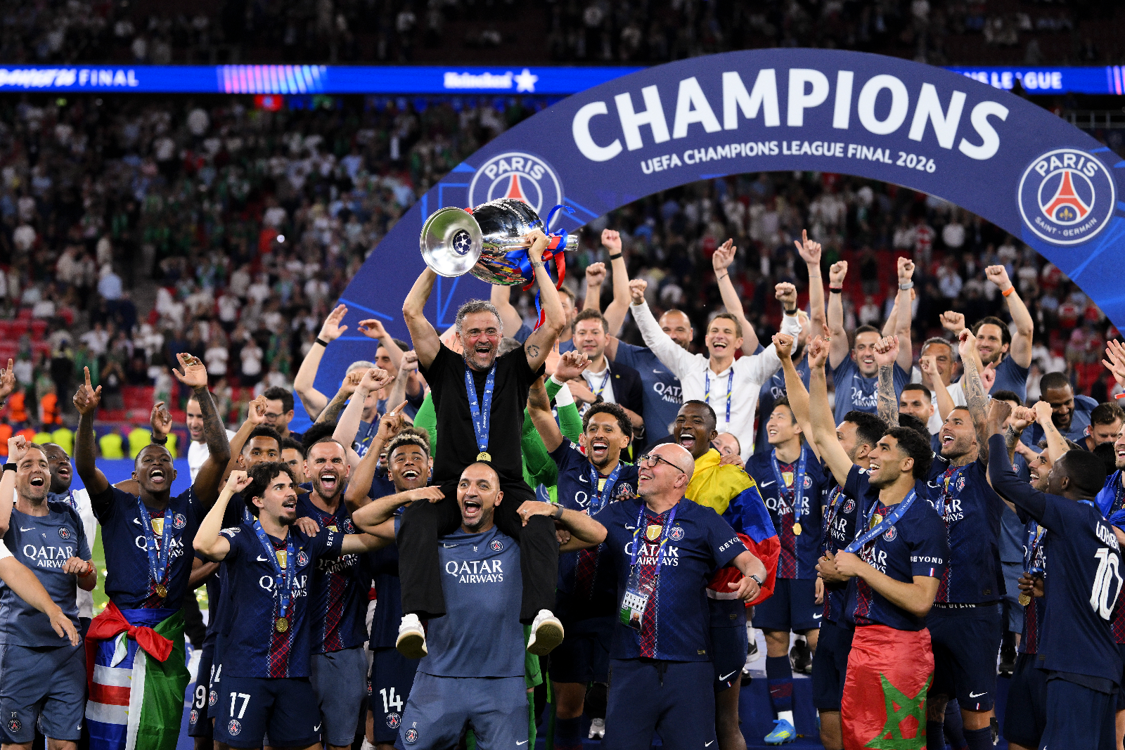 Champions League, la prova dei campioni: la Roma sfida il PSG di Luis Enrique