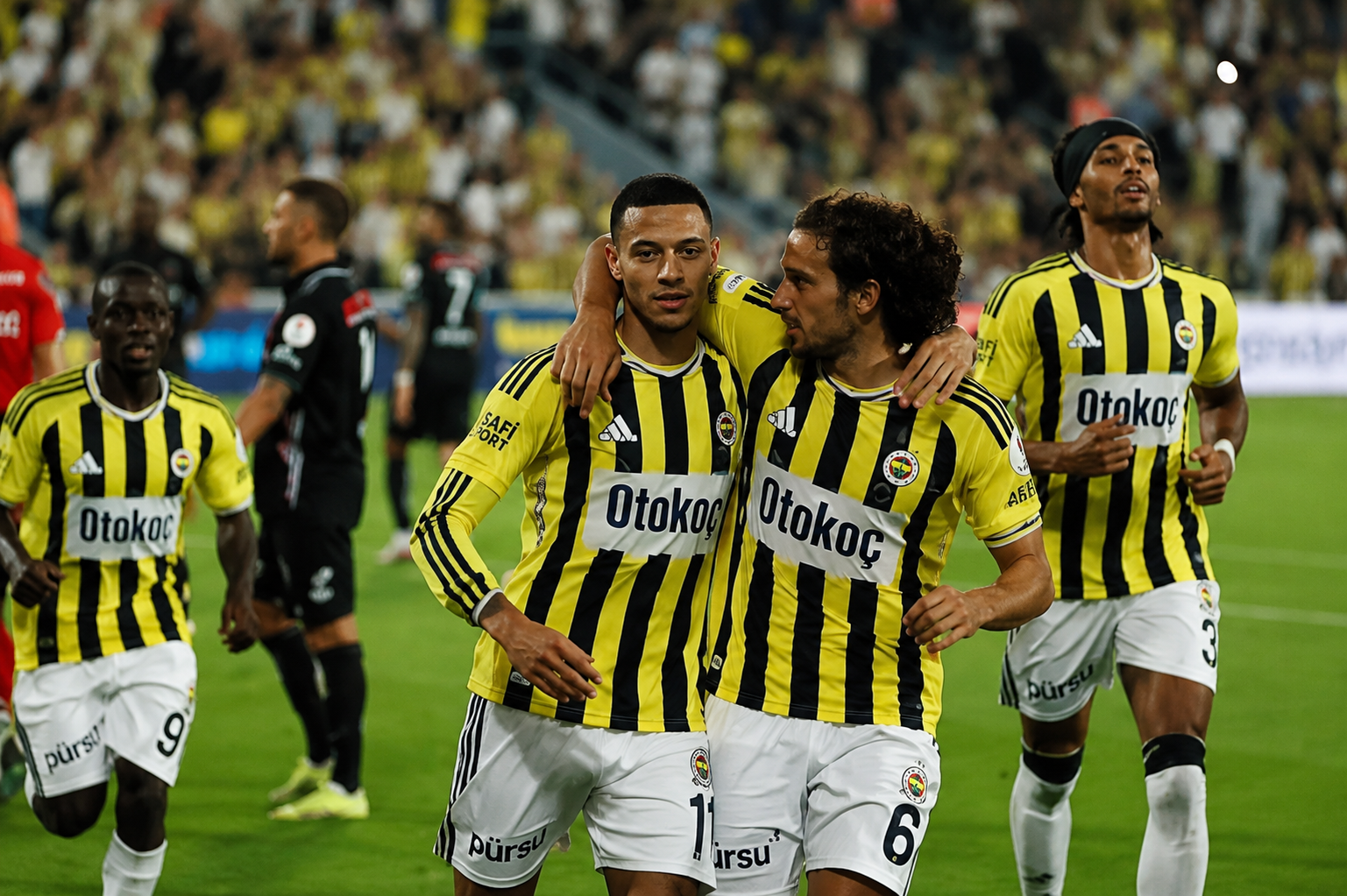 Incroci d'Europa: il Fener e le sue stelle attendono la Roma. Focus sul Fenerbahçe