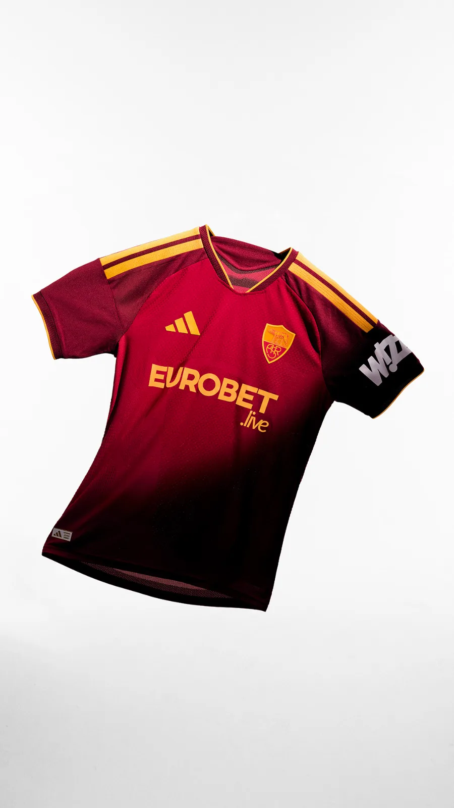 Niente sponsor sulla maglia: il motivo