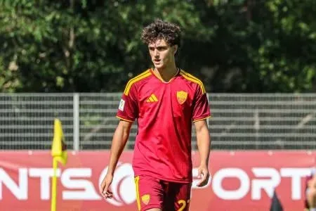 Chi è Mattia Guaglianone, il 16enne che ha incantato Gasp e detto no a Bayern e Ajax — Focus giocatore AS Roma