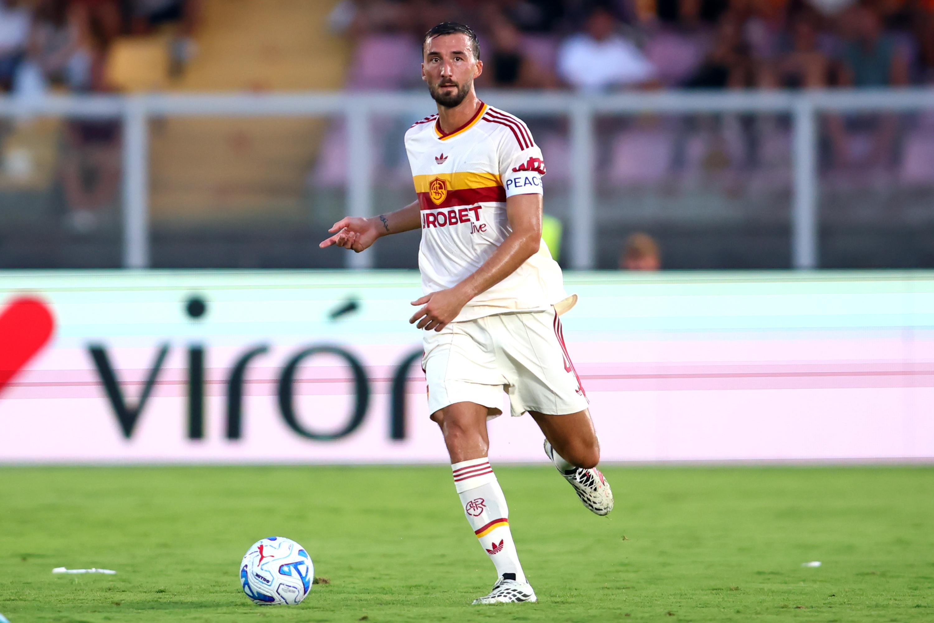 Roma: Cristante si ferma, apre la vendita libera per Como - Roma. Smalling va al Porto e Veloccia torna sullo stadio.