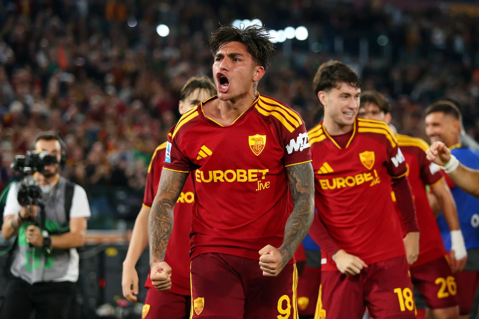 Roma-Genoa 2-0: la Roma riprende la corsa in campionato nonostante le assenze