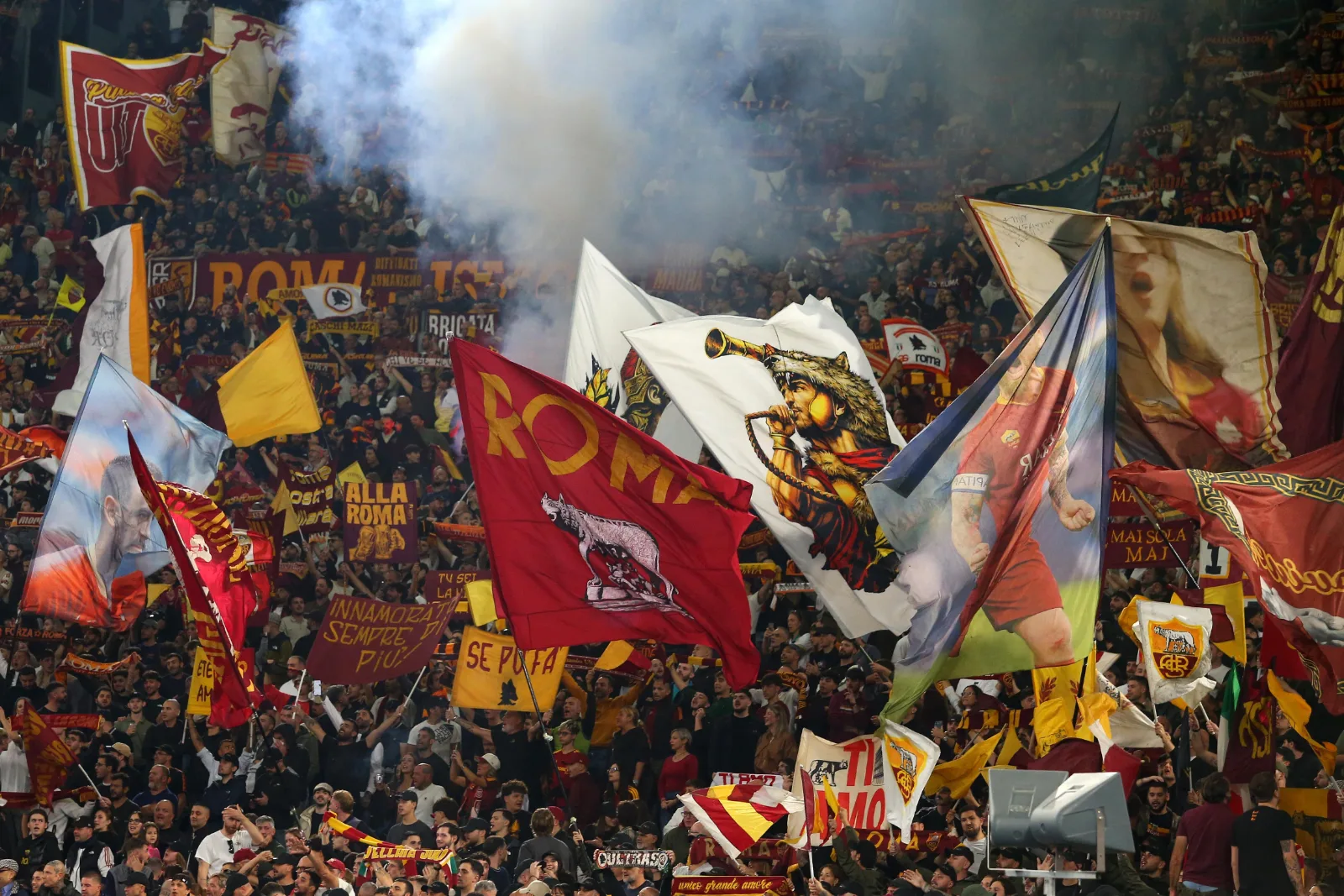Roma-Genoa 2 a 0, il racconto della gara: la Roma riprende la corsa campionato con Castro e Lulli